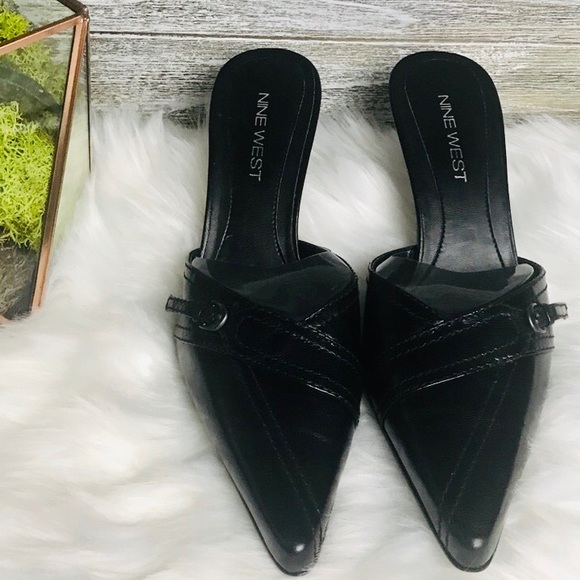 Nine West Shoes - NINE WEST Black Kitten Heel Size 7